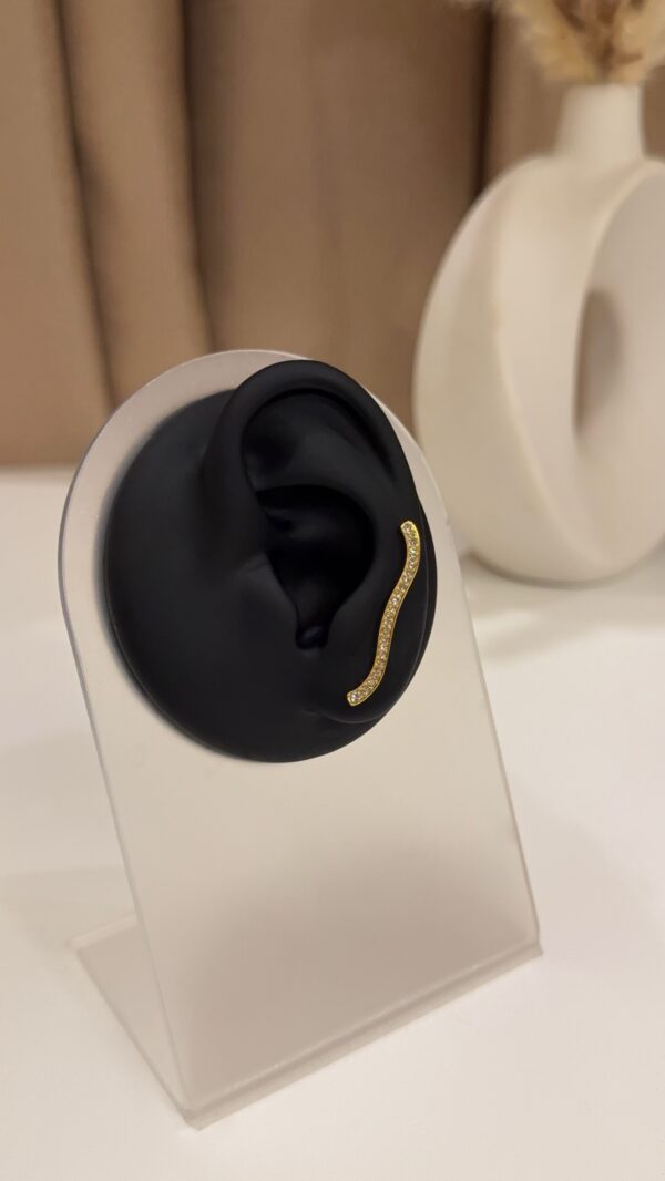 Gold line zircon earring