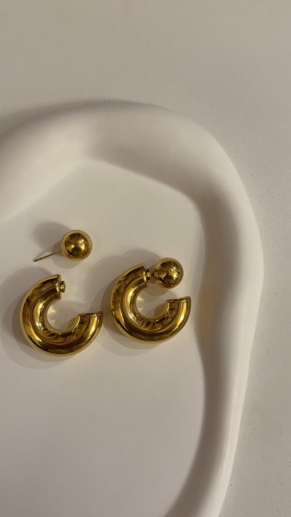 C shaped earring